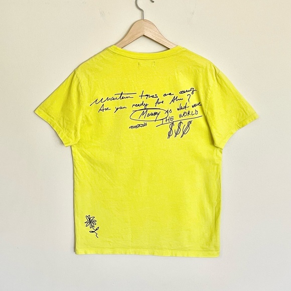 Bershka Big City Super Villain Graffiti Graphic Yellow T Shirt Adult size Medium - Picture 7 of 11